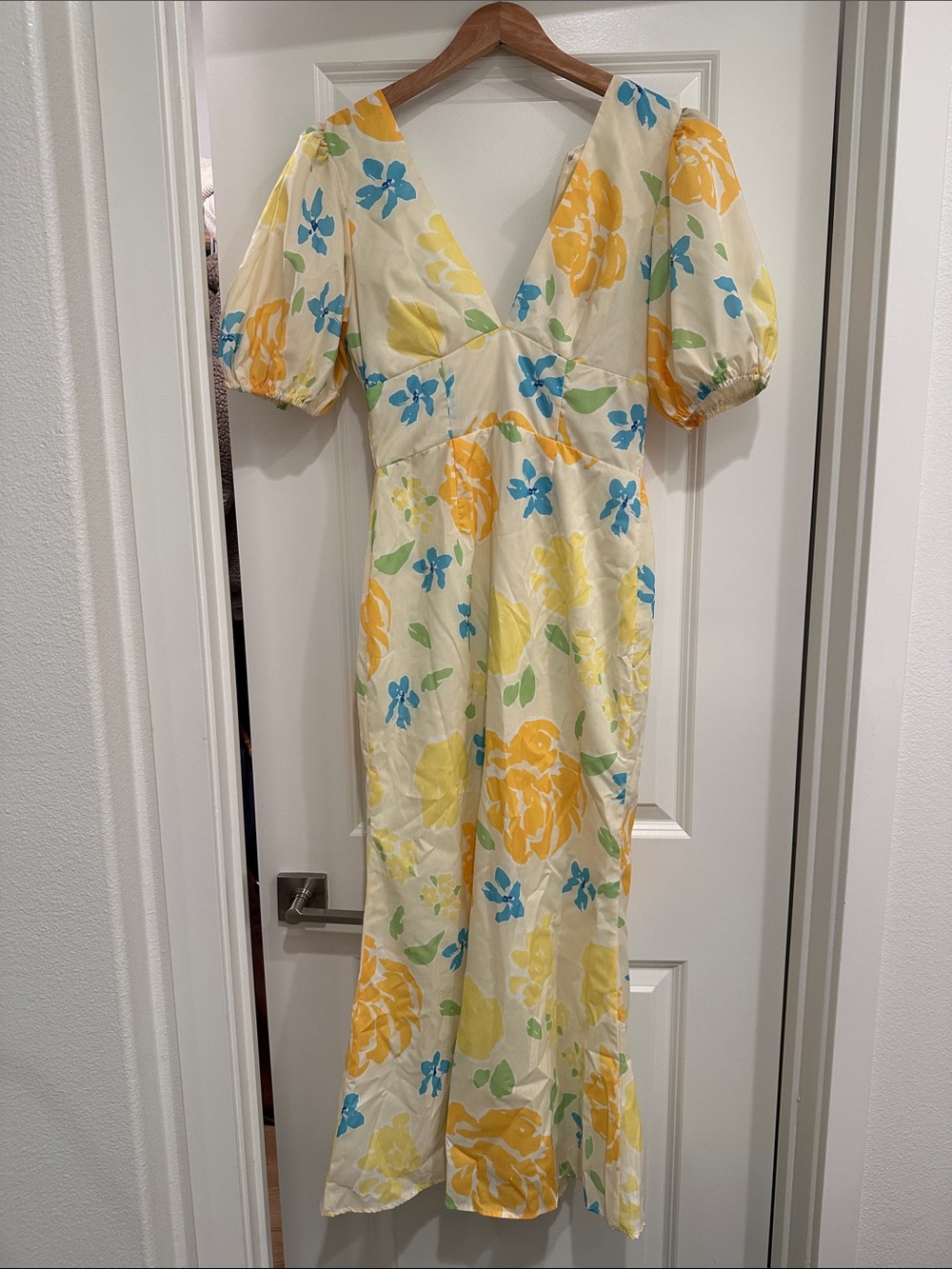 Floral Puff-Sleeve V-Neck Maxi Dress - Yellow & Blue